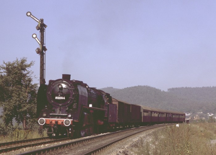 01&nbsp;204 P&nbsp;8015 Einfahrt Saalfeld, 20.09.1980