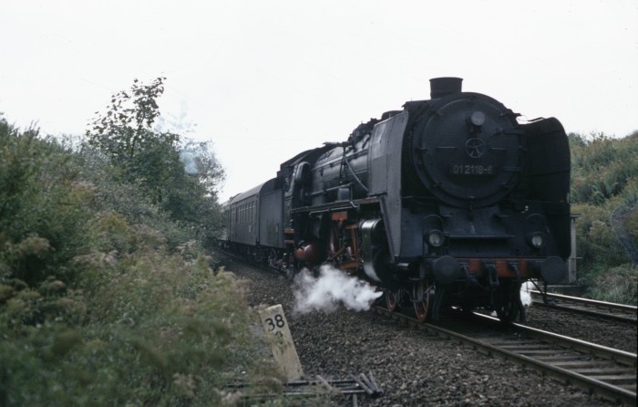 01&nbsp;118 D aus Dresden bei Altglienicke, 06.10.1975