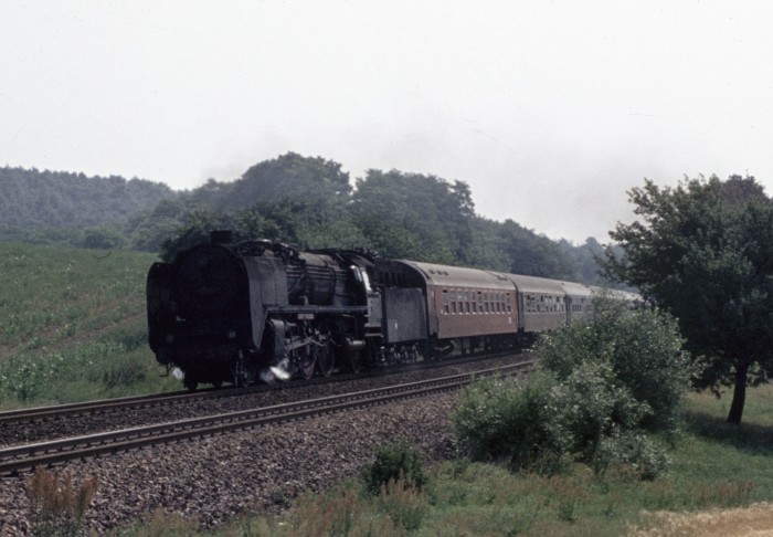 01&nbsp;066 D&nbsp;378 bei Gröbern, 13.07.1976