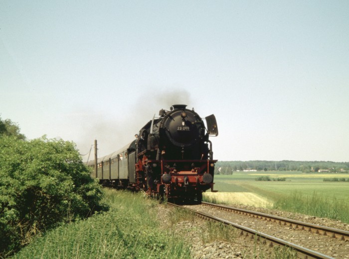 23&nbsp;058 Pz ->Crailsheim, hinter Rot am See, 28.05.2005