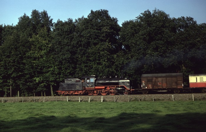 24&nbsp;009&nbsp;Tv Zug nach Ibbenbüren, bei Bad Laer, am 05.09.1981