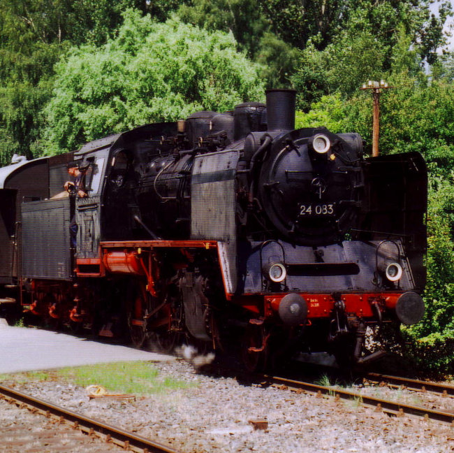 24&nbsp;083 in Bornum, im Juni 2001