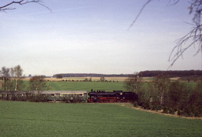 38&nbsp;1772&nbsp;Tv Richtung Buxtehude, bei Buxtehude-Siedlung, am 24.04.1984