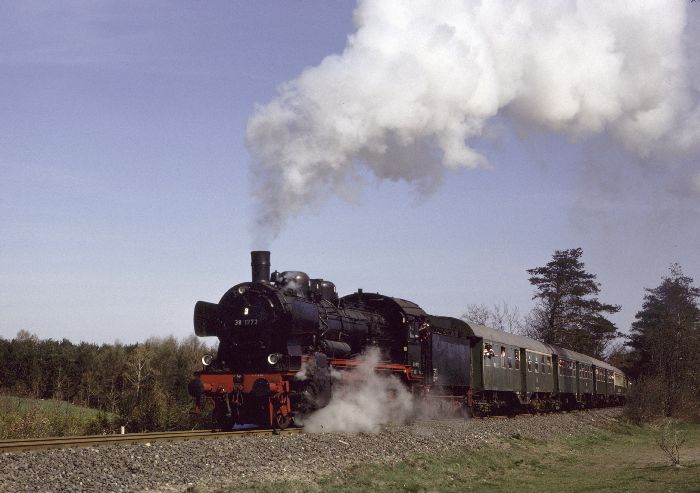 38&nbsp;1772 in der Steigung hinter Buxtehude nach Harsefeld, am 23.04.1984