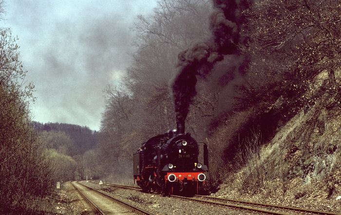 38&nbsp;1182 Lz Überführungsfahrt im Elstertal bei Barthmühle, 27.04.1984