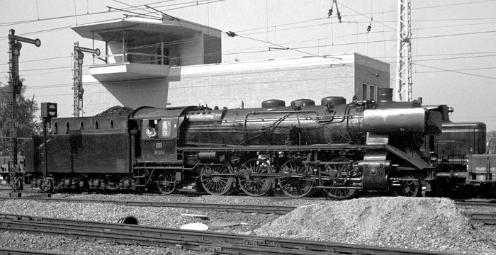 39&nbsp;204 im Bauzug-Dienst in Backnang, am 23.09.1965