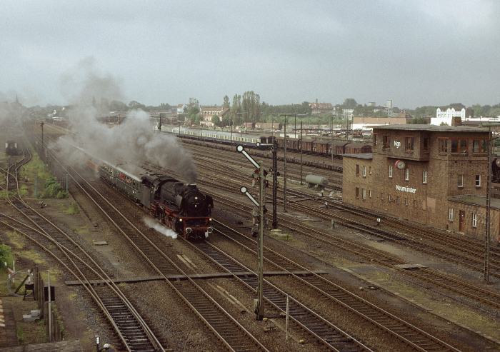 41&nbsp;360 Ausfahrt Neumünster nach Kiel, am 01.06.1988