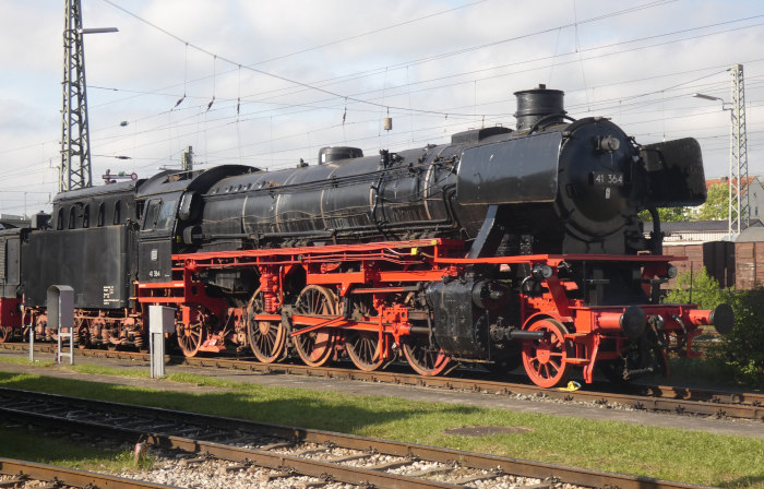 41&nbsp;364, ausgestellt im Bw Nördlingen, fotografiert um 8:45h am 20.05.2023