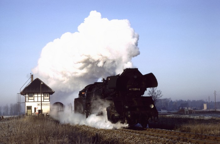 41&nbsp;1289 mit Ng&nbsp;62731 Ausfahrt Miesterhorst, 02.12.1983