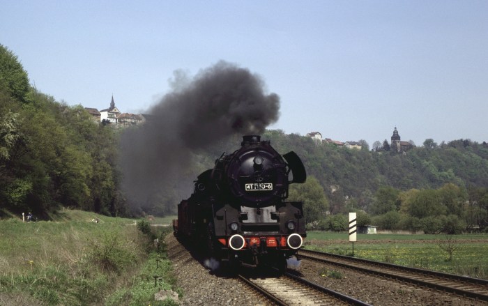 41&nbsp;1150 mit Ng&nbsp;66473 bei Olramünde, 15.05.1982