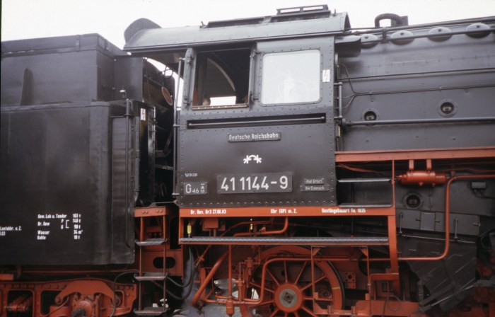 41&nbsp;1144 im Bw Arnstadt, 21.02.2004