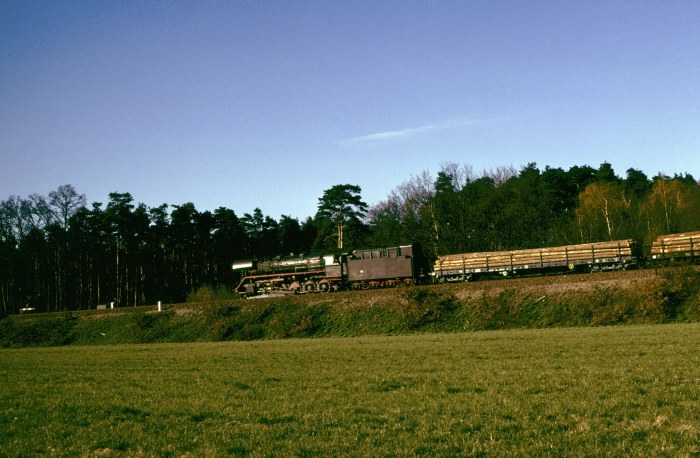 44&nbsp;0??? Güterzug bei Karstädt, am 03.05.1980