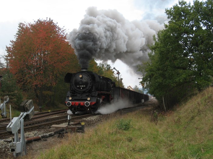 44&nbsp;1486 mit Lg ->Meiningen, Ausfahrt Immelborn, 13.10.2007
