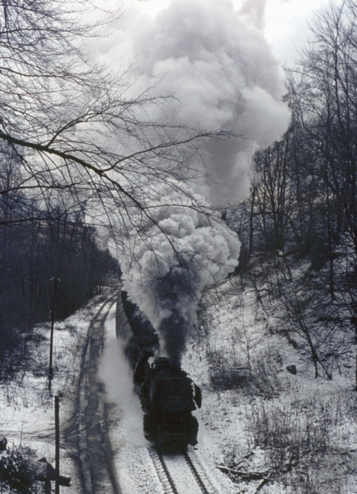 051&nbsp;580 vorm Walkenrieder Tunnel, 02.01.1976