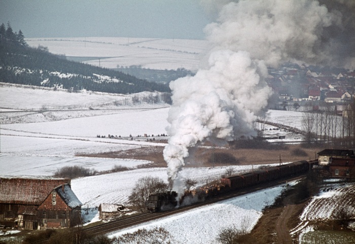 050&nbsp;778&nbsp;Tv Anfahrt nach Liegenbleiben bei Barbis, 20.03.1976