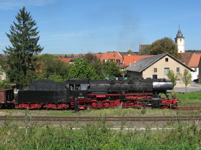 50&nbsp;2740 vor einem Show-Lg in Grombach, am 30.09.2007