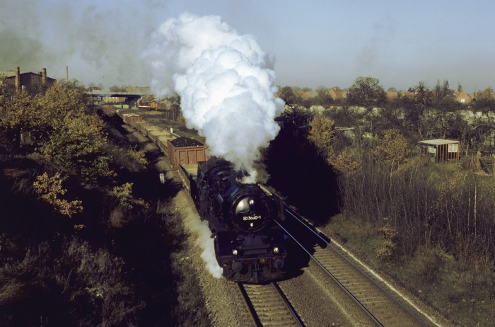 50&nbsp;3680 mit Ng&nbsp;61851 Ausfahrt Ludwigslust, 12.11.1983