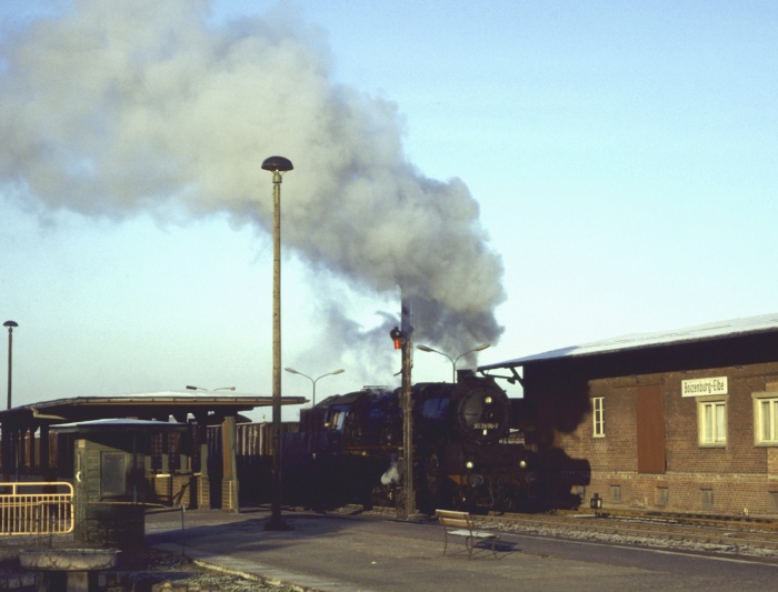 50&nbsp;3696 rangiert in Boizenburg, 01.12.1983