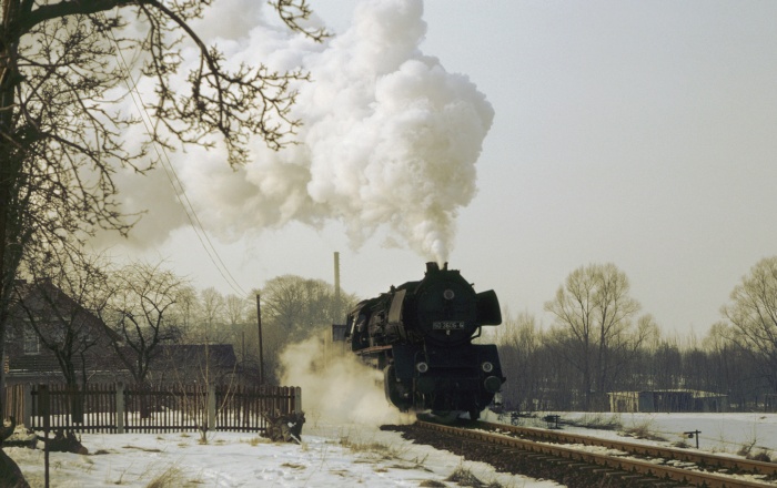 50&nbsp;3606 mit Ng&nbsp;66785 Ausfahrt Bad Suderode, 14.03.1987