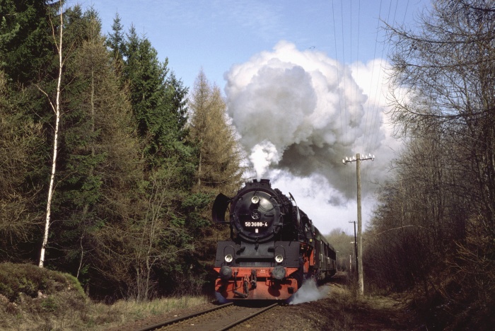 50&nbsp;3688 mit N&nbsp;14787 hinter Möhrenbach, 22.03.1995