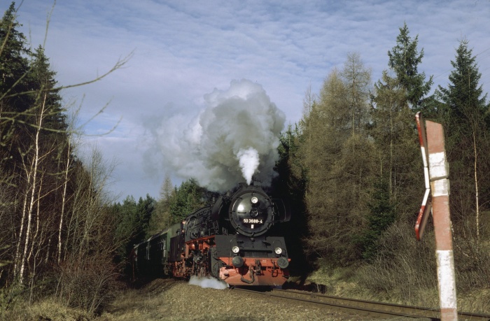 50&nbsp;3688 mit N&nbsp;14789 vor Möhrenbach, 22.03.1995