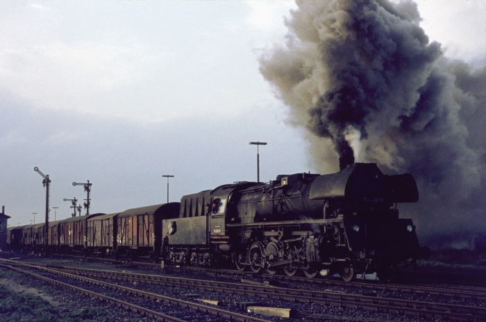 50&nbsp;4082 zweite Ausfahrt Büchen am 27.09.1975