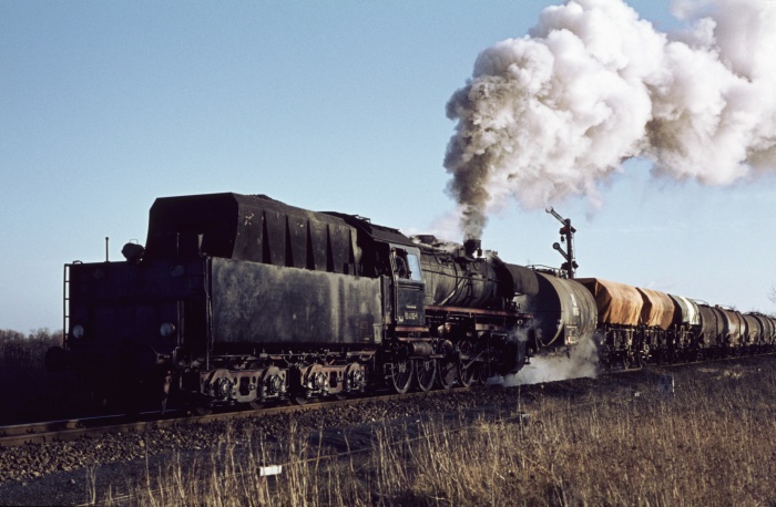50&nbsp;4062&nbsp;Tv mit Güterzug Einfahrt Büchen, 17.01.1976