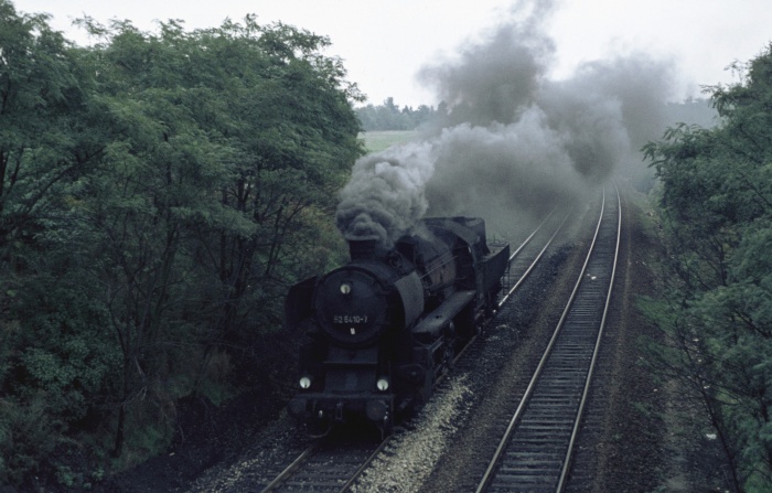 52&nbsp;5410 Lz bei Altglienicke, am 06.10.1975