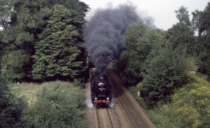 52&nbsp;8193 mit Lgo&nbsp;49511 vor Langebrück, am 28.08.1982