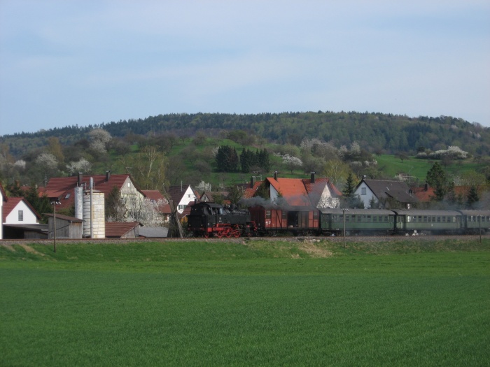 64&nbsp;419&nbsp;Tv Zug ->Rudersberg kurz vor Michelau, am 12.04.2009