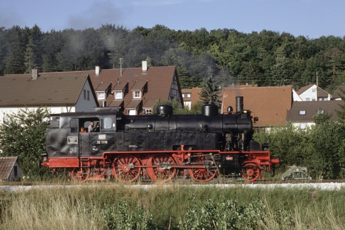 75&nbsp;1118 Überführung ins Depot, Amstetten, am 07.08.1994