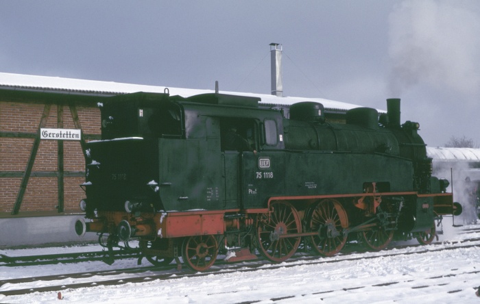 75&nbsp;1118 im Schnee in Gerstetten, am 05.12.1999