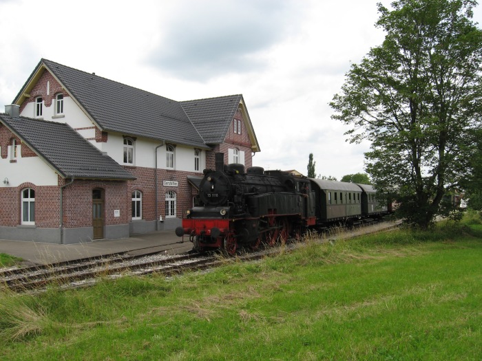 75&nbsp;1118 mit Zug aus Amstetten, Ankunft in Gerstetten, am 08.07.2007