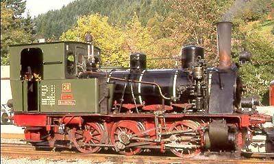 Lok 28 der Achtertalbahn BADENIA