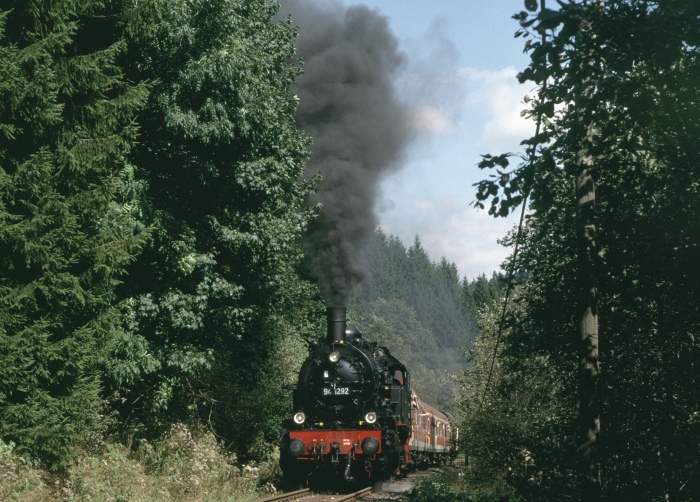 94&nbsp;1292 Bergfahrt im Tal zwischen Stützerbach und Rennsteig, am 07.09.2002