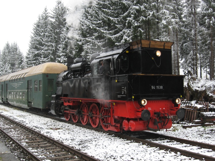 94&nbsp;1538 im Bahnhof Rennsteig, am 21.10.2007