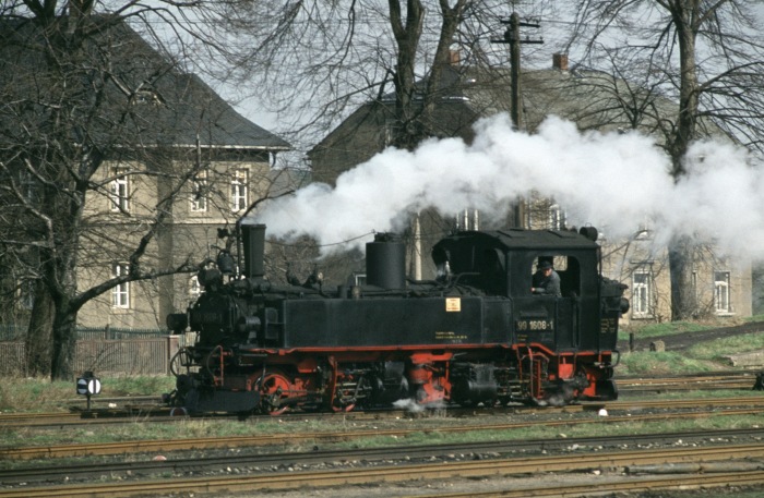 99&nbsp;1608 rangiert in Mügeln, am 15.03.1977
