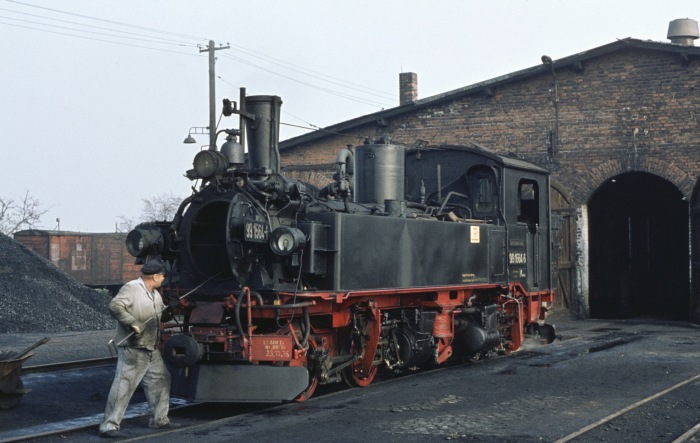 Rohre-reinigen an 99&nbsp;1564 in Mügeln, am 25.10.1977