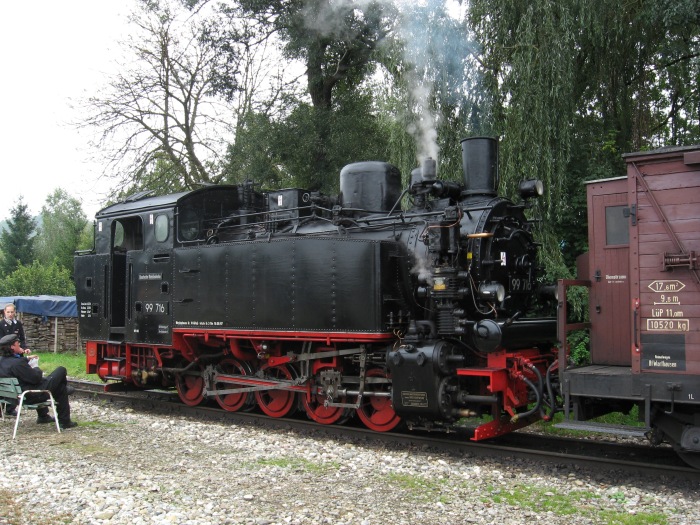 99&nbsp;716&nbsp;Tv vor P&nbsp;102 in Warthausen, am 08.09.2007