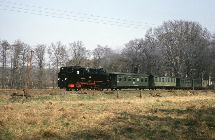 99&nbsp;1787&nbsp;Tv mit P&nbsp;14213 vor Moritzburg, am 24.03.1990