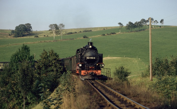 99&nbsp;1791 mit P&nbsp;14323 zwischen Unterneudorf und Neudorf, am 08.09.1989