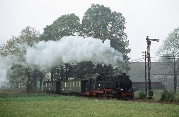 99&nbsp;1776 mit P&nbsp;69915, Ausfahrt Dippoldiswalde, am 13.10.1976