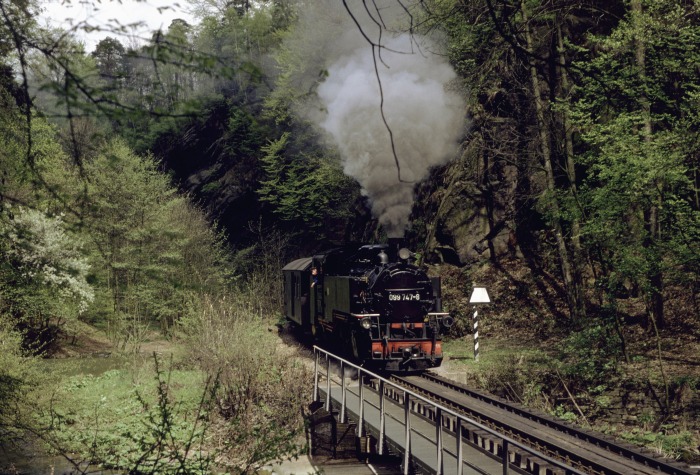 099&nbsp;747 (99&nbsp;783) N&nbsp;14269 hinter Rabenau, am 04.05.1992