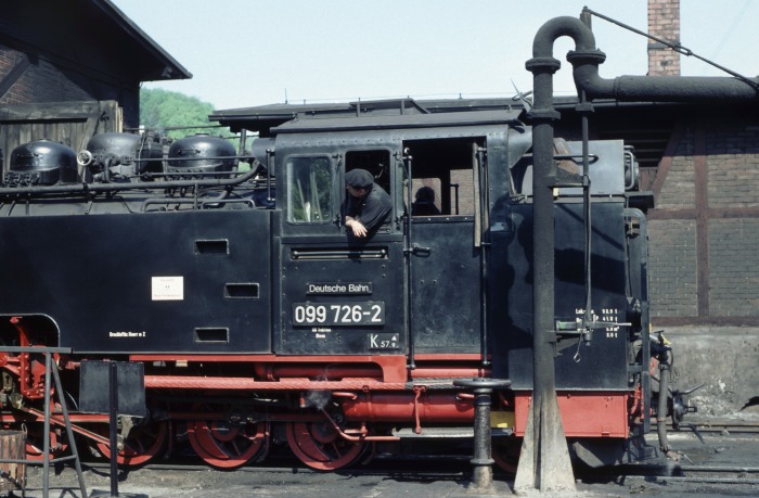 099&nbsp;726 im Bw Hainsberg, am 24.05.1995