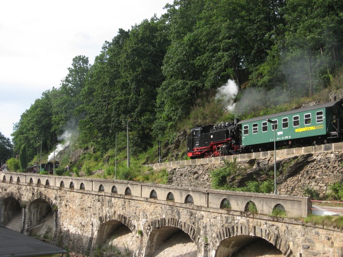 99&nbsp;1746&nbsp;Tv vor P&nbsp;5152 rollt in Seifersdorf ein, am 19.07.2009