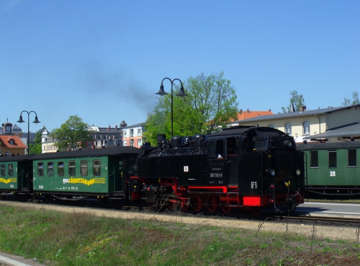 99&nbsp;1761&nbsp;Tv mit P&nbsp;3007 trifft in radebeul Ost ein, um 14:02h am 11.05.2017