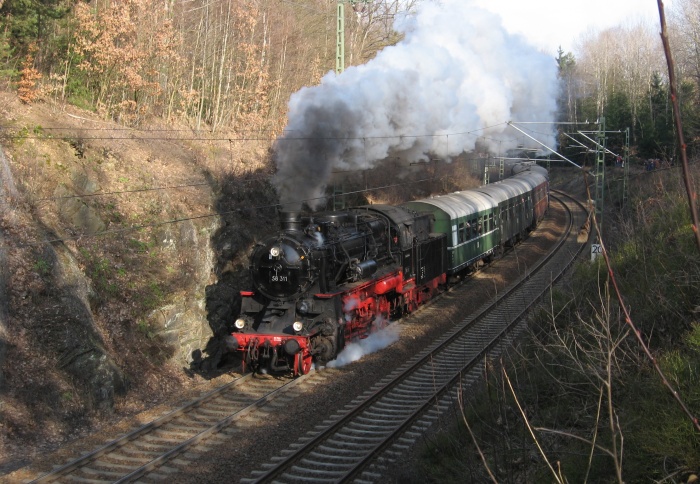 58&nbsp;311 Sonderzug ->Klingenberg bei Dorfhain im Wald, um 15:42h am 21.03.2009