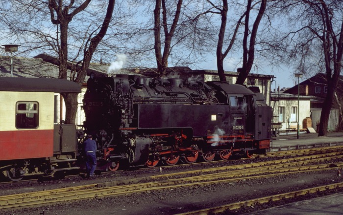 99&nbsp;7222&nbsp;Tv absetzen vom P&nbsp;14402 im Bahnhof Wernigerode, 28.03.1987