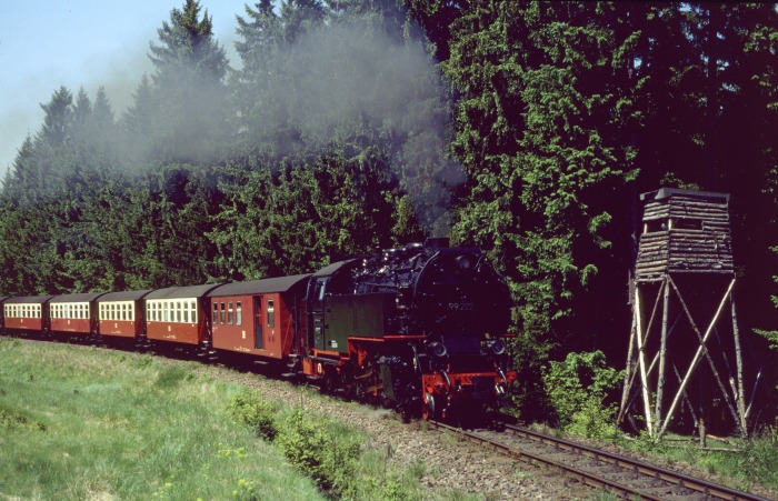 99&nbsp;222 mit Lr am Kälberbruch, am 29.05.2003