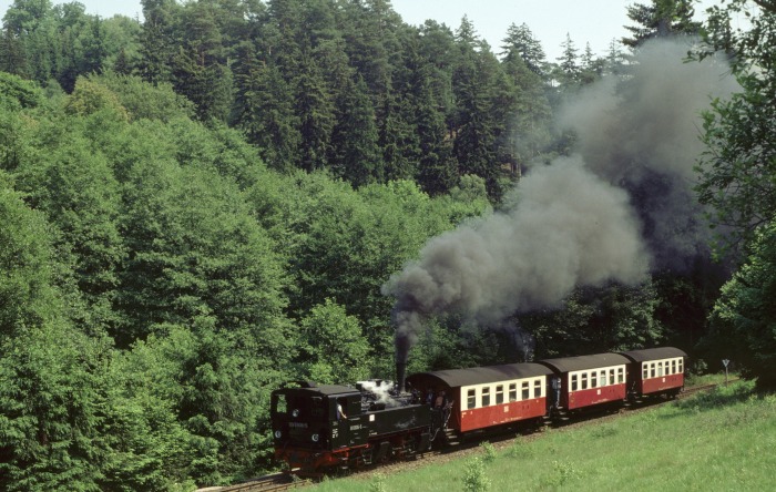99&nbsp;5906&nbsp;Tv mit 8962 in der Rambergsteigung unterhalb der Heinrichsburg, am 03.06.2000